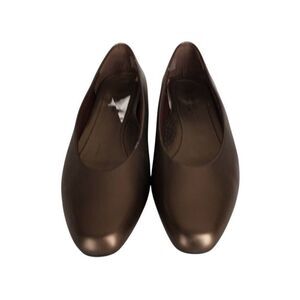 ASHLEY TAYLOR BRONZE FLAT SHOES SZ.8 GUC.